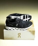 On Cloud 5 Nova Black White Men Shoes