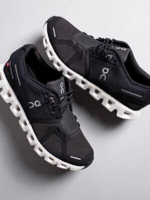 On Cloud 5 Nova Black White Men Shoes
