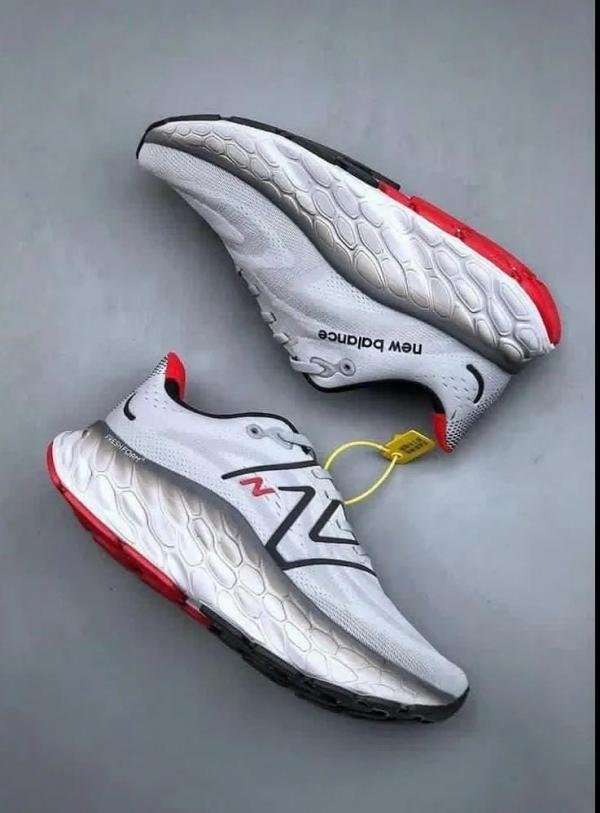 New Balance Fresh Foam X More v4 Marathon Cushioned Men Shoes 6 New Balance Fresh Foam X More v4 Marathon Cushioned Men Shoes