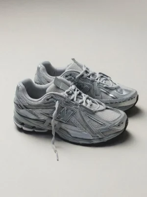 New Balance 1906A Concrete Silver Men Shoes (FT403)