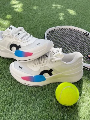 On Cloud X the Roger Pro 2 White Malibu Shoes For Men (LAB1157)