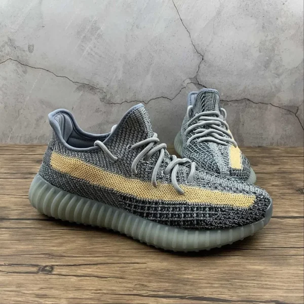 Premium Adidas Yeezy 350 V2 Ash Blue Shoes For Men (CSO1877) 2 Premium Adidas Yeezy 350 V2 Ash Blue Shoes For Men (CSO1877)