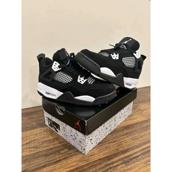 Premium Nike Jordan Retro 4 White Thunder Shoes For Men (FT1240) 2 Premium Nike Jordan Retro 4 White Thunder Shoes For Men (FT1240)
