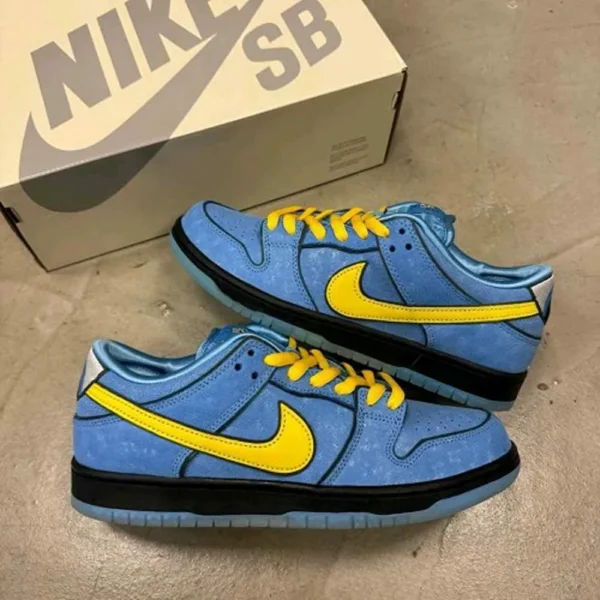 Premium Nike Sb Dunk Low Pro X Power Puff Shoes For Men (FT1239) 2 Premium Nike Sb Dunk Low Pro X Power Puff Shoes For Men (FT1239)