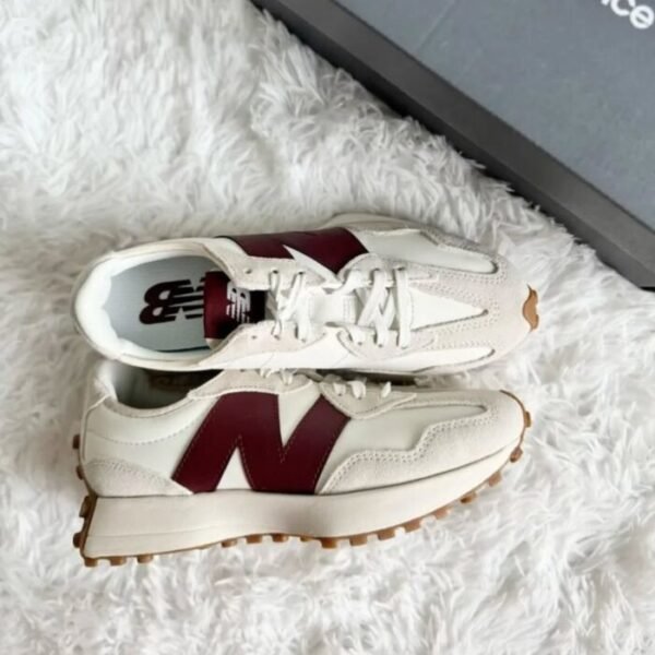 New Balance 327 Moonbeam Classic Burgundy For Women's