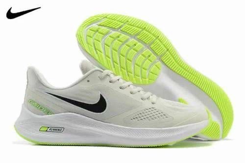Nike Zoom Guide 10 Running Shoes